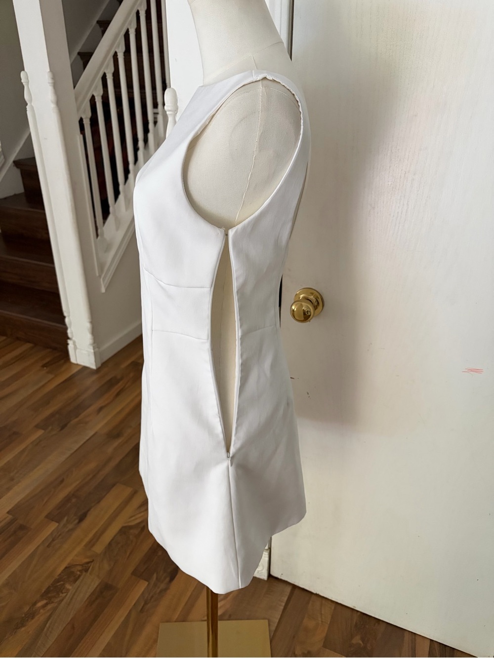 Peppermayo White Sleeveless Backless Mini Shift Dress, Small, NWOT - Picture 6 of 10